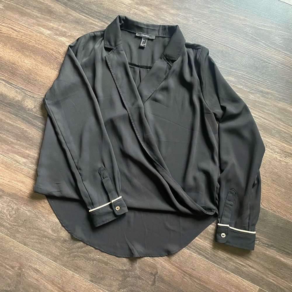 Forever 21 - Women’s Blouse